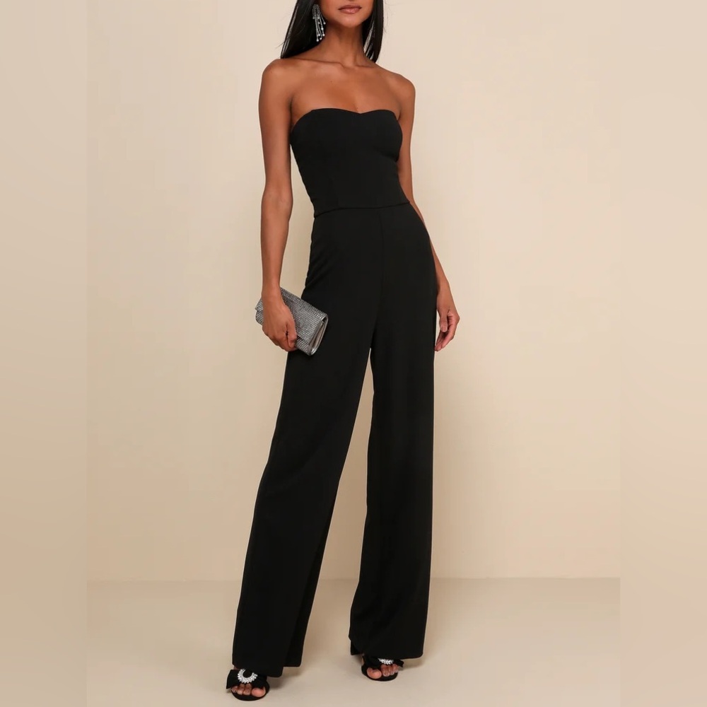 NWT Lulus, Edith Strapless Wide-Leg Jumpsuit, size XS, in Black